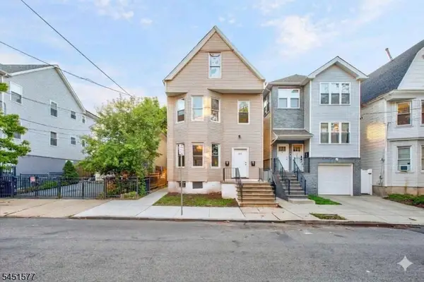 225 S 10th St, Newark City, NJ 07107