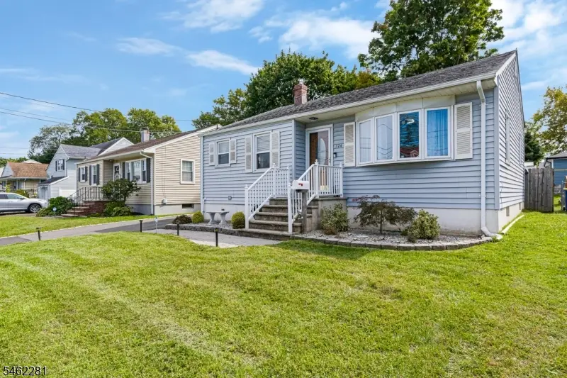 324 Codrington Pl, Bound Brook, NJ 08805 - #3