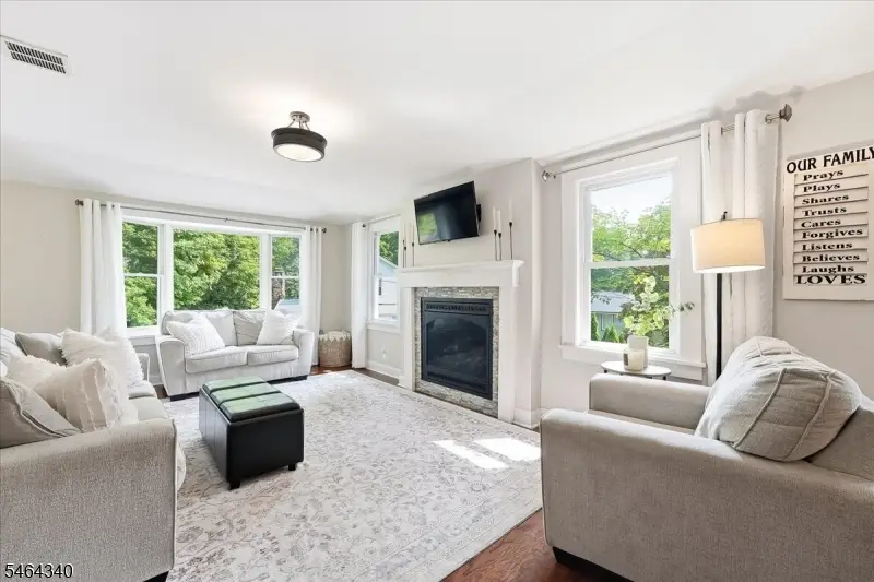 21 Nassau St, North Haledon, NJ 07508 - #2