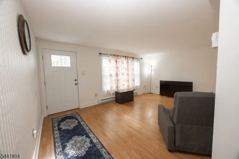 62 Summit Dr, Wantage, NJ 07461 - #3