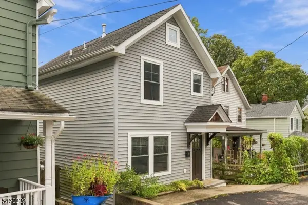 14 Catherine Ln, Morristown Town, NJ 07960