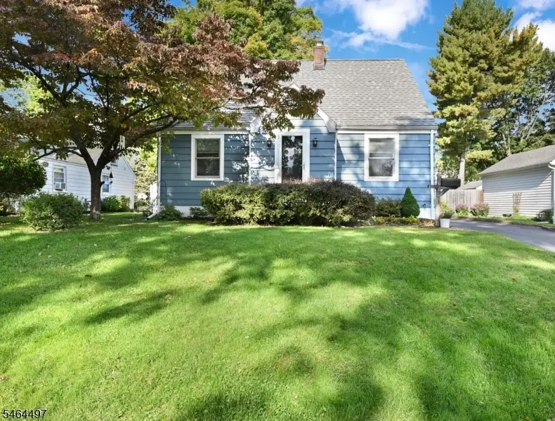 303 E Valley View Ave, Hackettstown, NJ 07840 - #2
