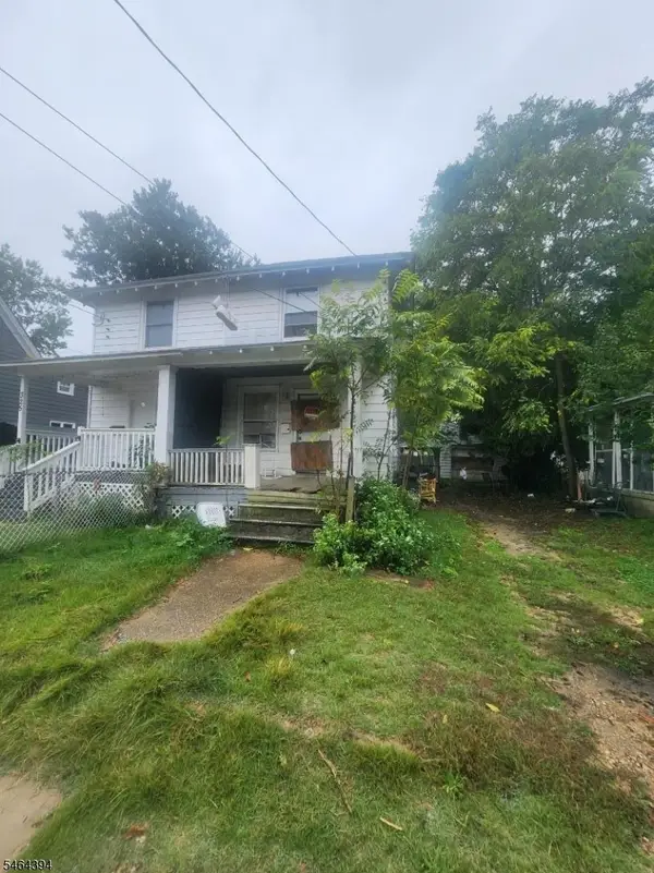 327 Howard St, Millville City, NJ 08332