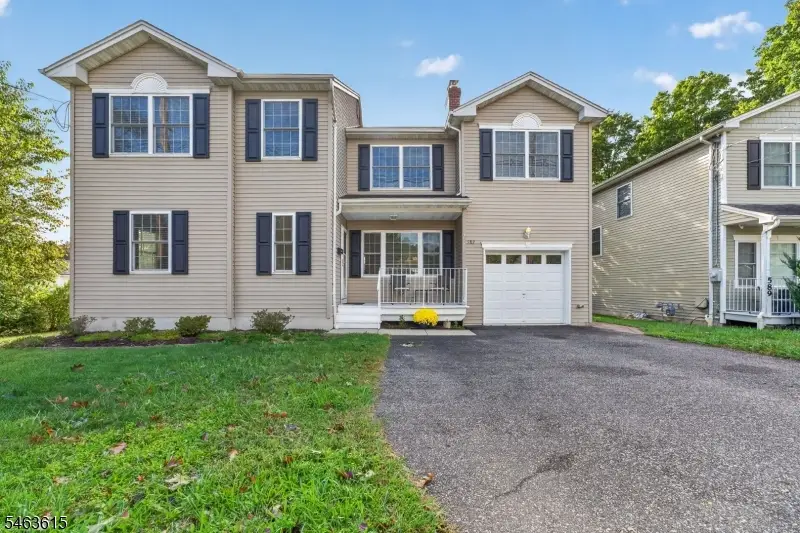 587 Greenbrook Rd, North Plainfield, NJ 07063 - #1