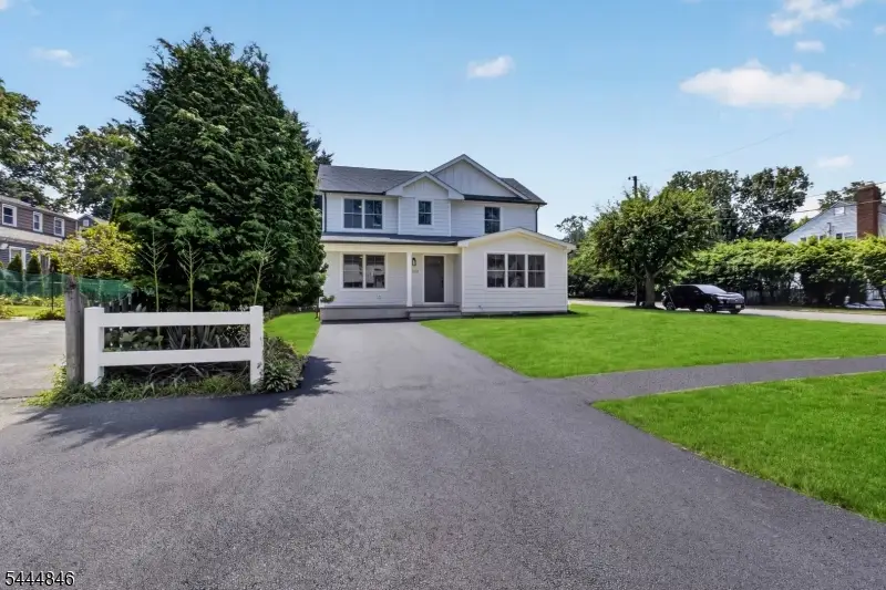 2240 Evergreen Ave, Scotch Plains, NJ 07076 - #3