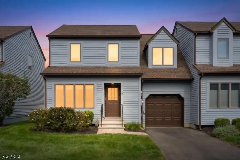 21 Village Park Ct, Scotch Plains, NJ 07076 - #2