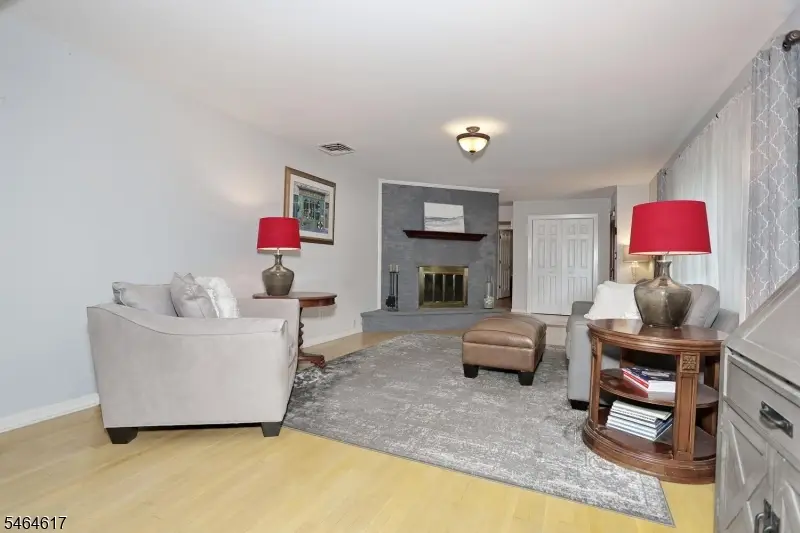 331 Forest Glen Ave, Franklin Lakes, NJ 07417 - #3
