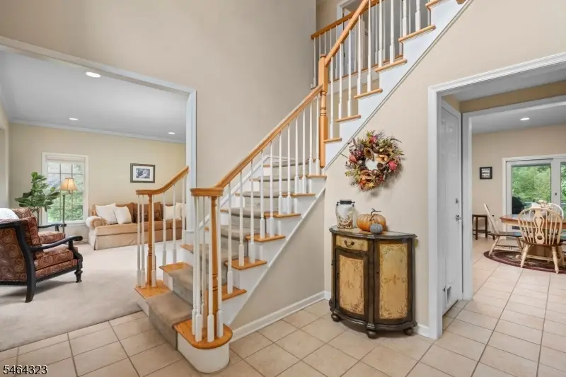 10 Berkshire Way, Holland, NJ 08848 - #3