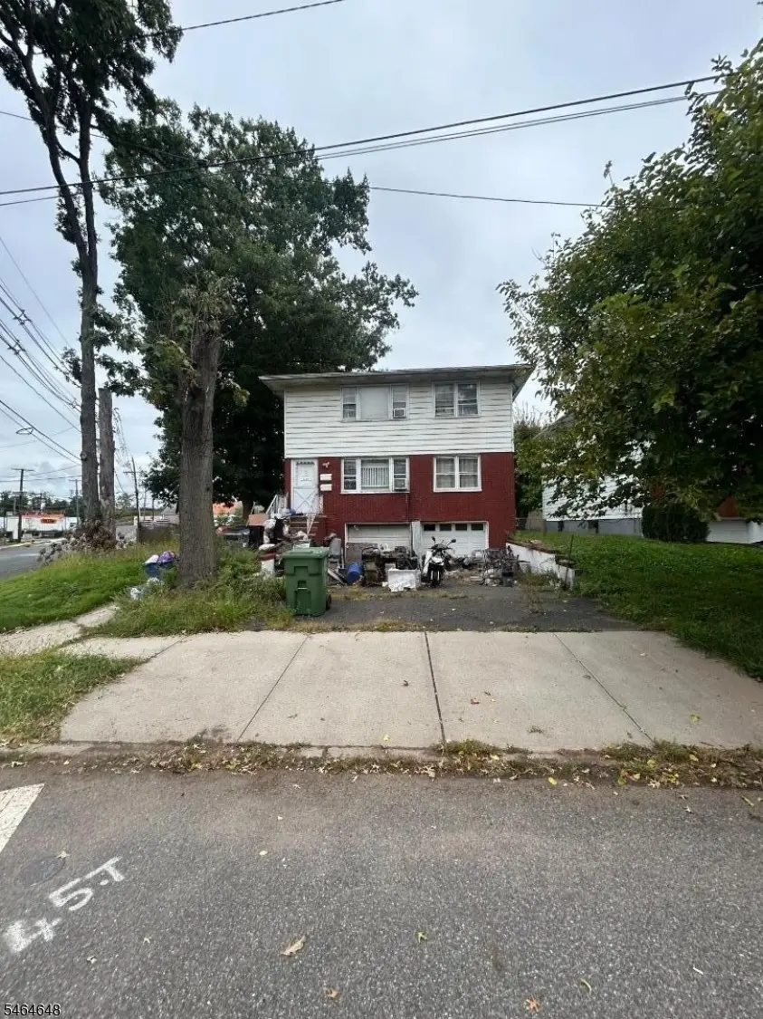 620 W 2nd Ave, Roselle, NJ 07203 - #1