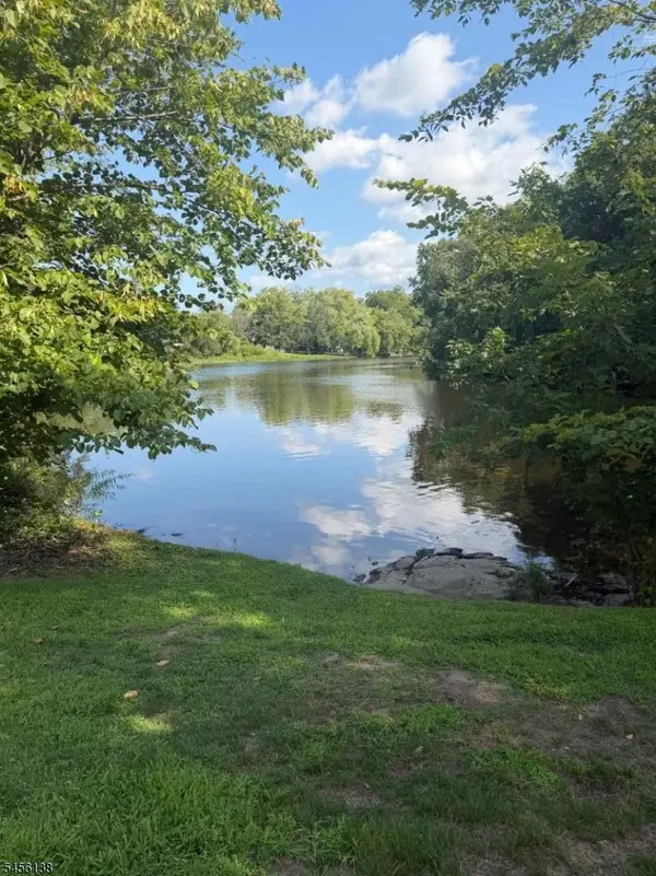 142 Island Ave, Little Falls Twp., NJ 07424