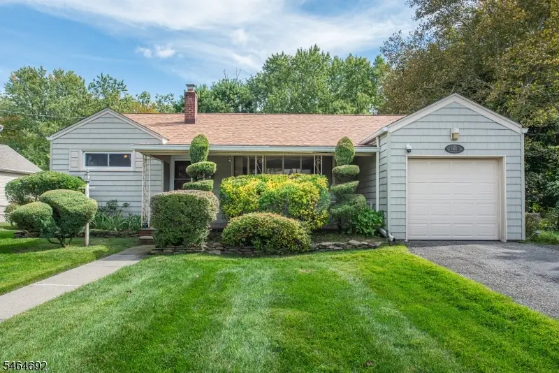 15-15 Jordan Rd, Fair Lawn, NJ 07410 - #1