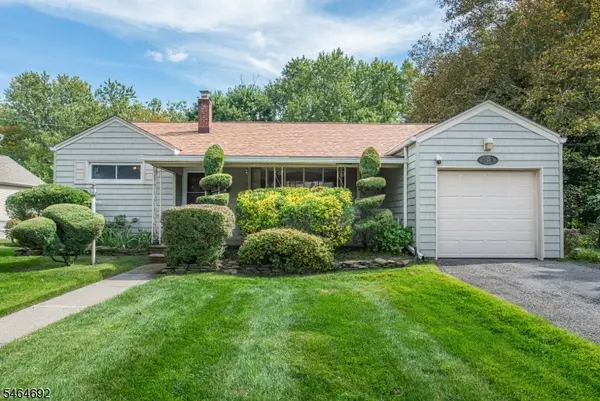 15-15 Jordan Rd, Fair Lawn Boro, NJ 07410