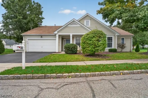 38 Victoria Dr, White Twp., NJ 07823