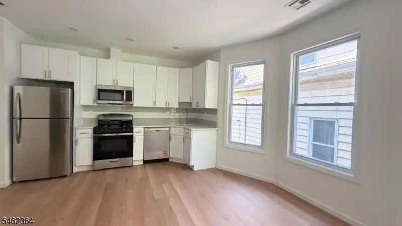 346 Woodside Ave, Newark, NJ 07104 - #2