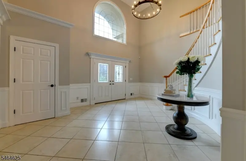 26 Liberty Court, Fairfield, NJ 07004 - #3