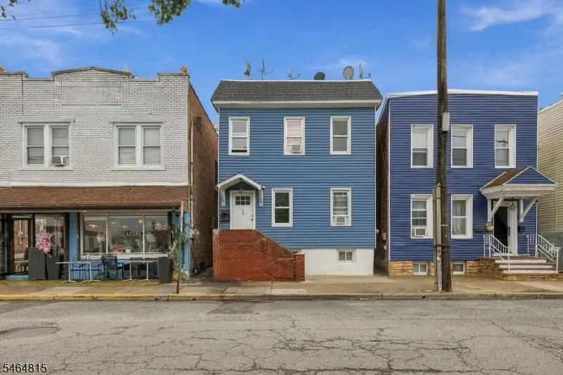 19 Summer St, Lodi, NJ 07644 - #1
