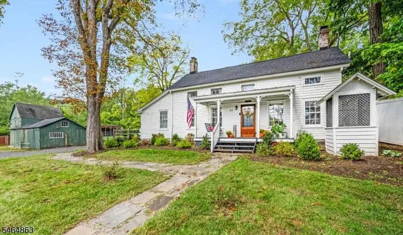 37 W Main St, Mendham, NJ 07945 - #1