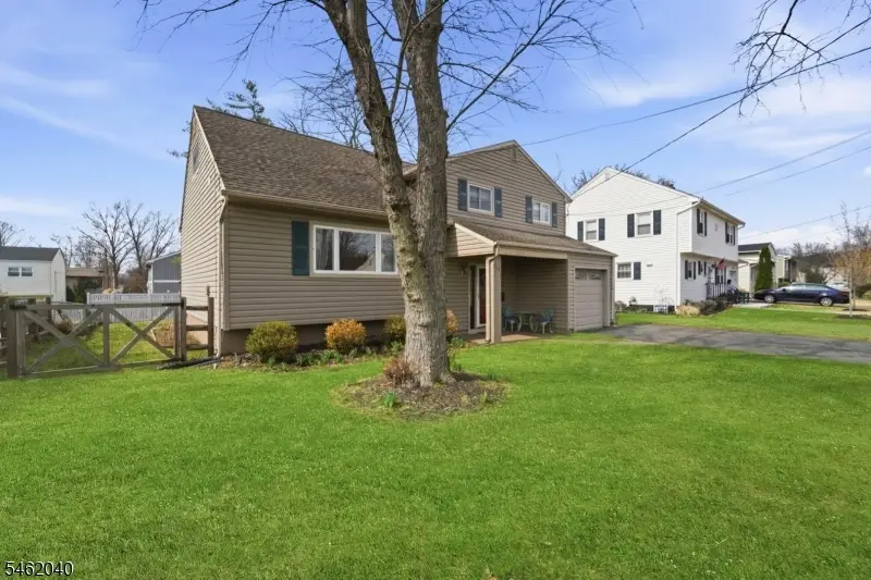 313 N Gaston Ave, Somerville, NJ 08876 - #2