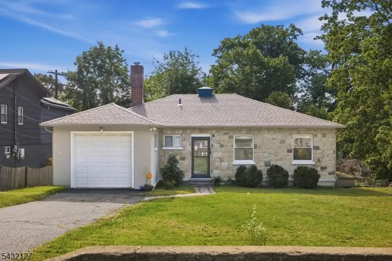 137 Lakeside Blvd, Hopatcong, NJ 07843 - #1