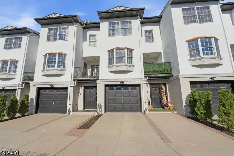 7 Harbor Front Ct. Unit C7, Elizabethport, NJ 07206 - #1