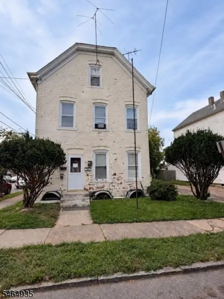94 22nd Ave, Paterson, NJ 07513 - #1