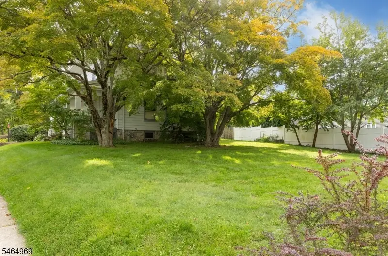 1 Olcott Ave #1, Bernardsville, NJ 07924 - #3