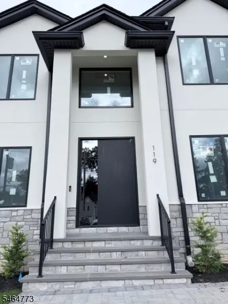 119 Arnot Pl, Paramus, NJ 07652 - #3