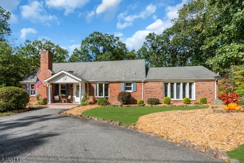15 Ferguson Rd, Warren, NJ 07059 - #1