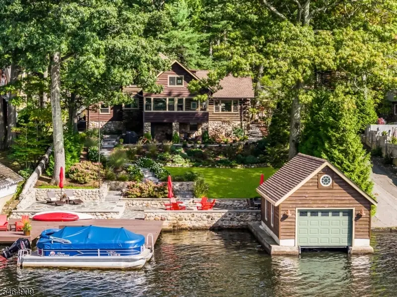 141 New Jersey Ave, Lake Hopatcong, NJ 07849 - #2