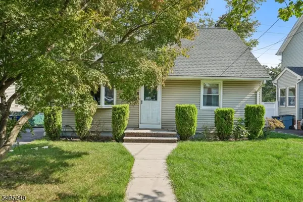 17 Bryant Ave, Bloomfield Twp., NJ 07003