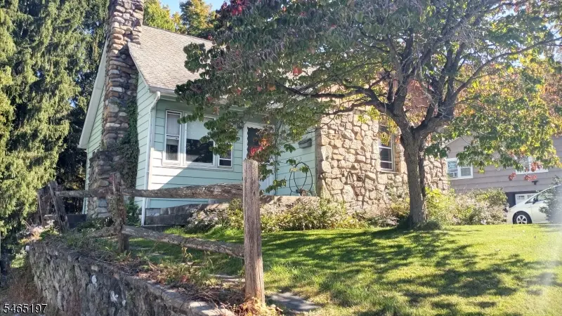 9 Richards St, Ogdensburg, NJ 07439 - #2