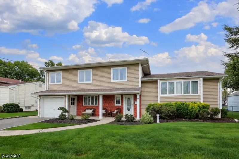 77 Harrison St, Clark, NJ 07066 - #3