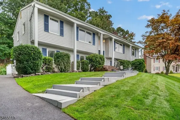 21 Alexandra Rd, Roxbury Twp., NJ 07850