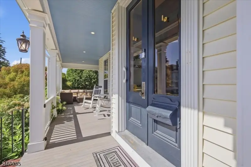 406 W Moore St, Hackettstown, NJ 07840 - #2