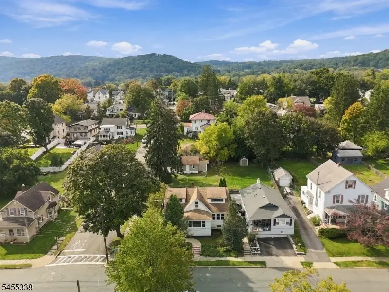 401 Lafayette St, Hackettstown, NJ 07840 - #2