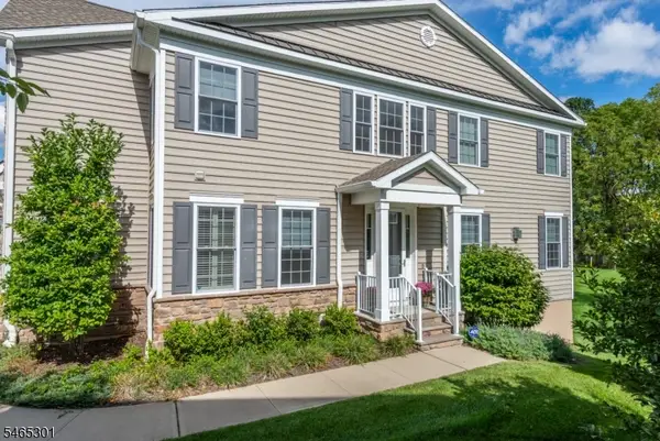 3 Addie Pl, Morris Twp., NJ 07960