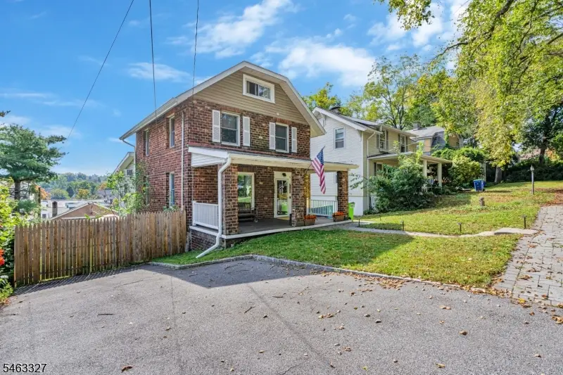 12 Essex Ave, Bernardsville, NJ 07924 - #2