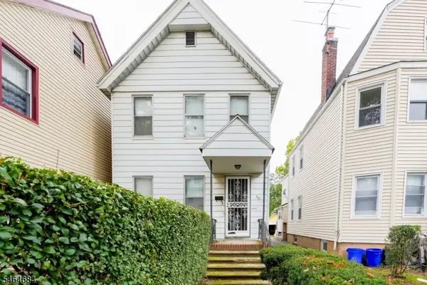 233 N Park St, East Orange City, NJ 07017