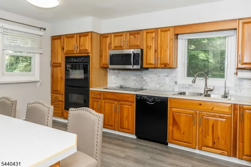 115 Leland Trl, Hopatcong, NJ 07843 - #3
