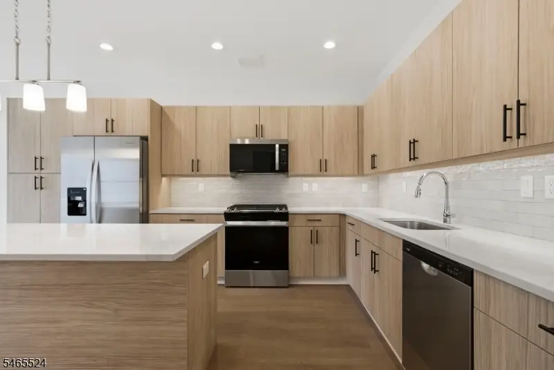 22 Remington Ct #22, Howell, NJ 07727 - #3
