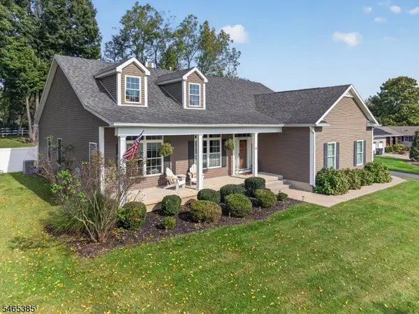 9 Glory Rd, Clinton Twp., NJ 08833