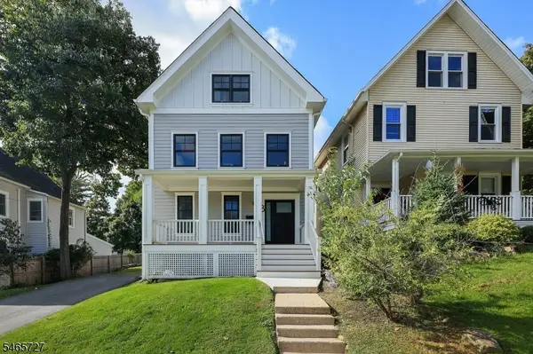 8 Locust St, Morris Twp., NJ 07960