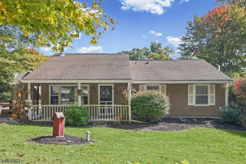 543 Terrace Dr, Highland Lakes, NJ 07422 - #1