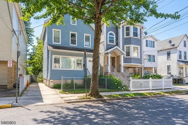 1018 Anna St, Elizabeth City, NJ 07201