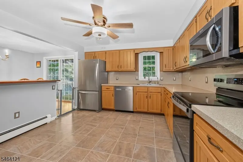 260 Turkey Hill Rd, Bethlehem, NJ 08804 - #3