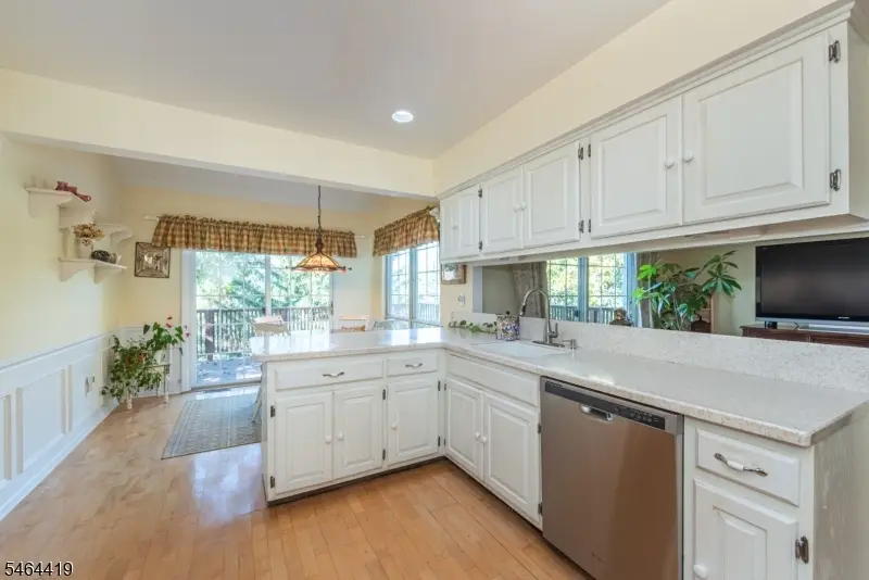 8 Birdseye Cir, Pines Lake, NJ 07470 - #3