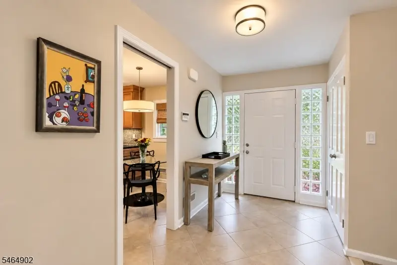 40 Shadowlawn Dr, Livingston, NJ 07039 - #2