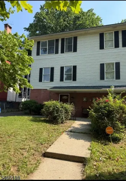90 Chestnut St, East Orange, NJ 07018 - #1