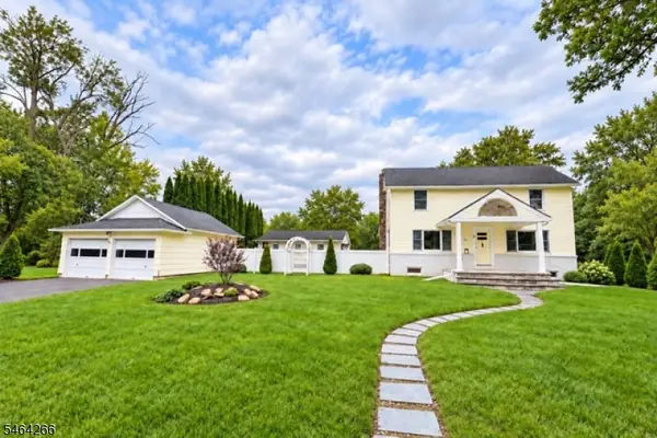 16 Washington St, Knowlton Twp., NJ 07832