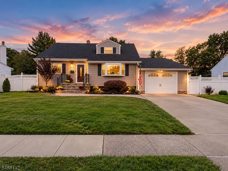 12 Norfolk Road, Franklin, NJ 08873 - #2
